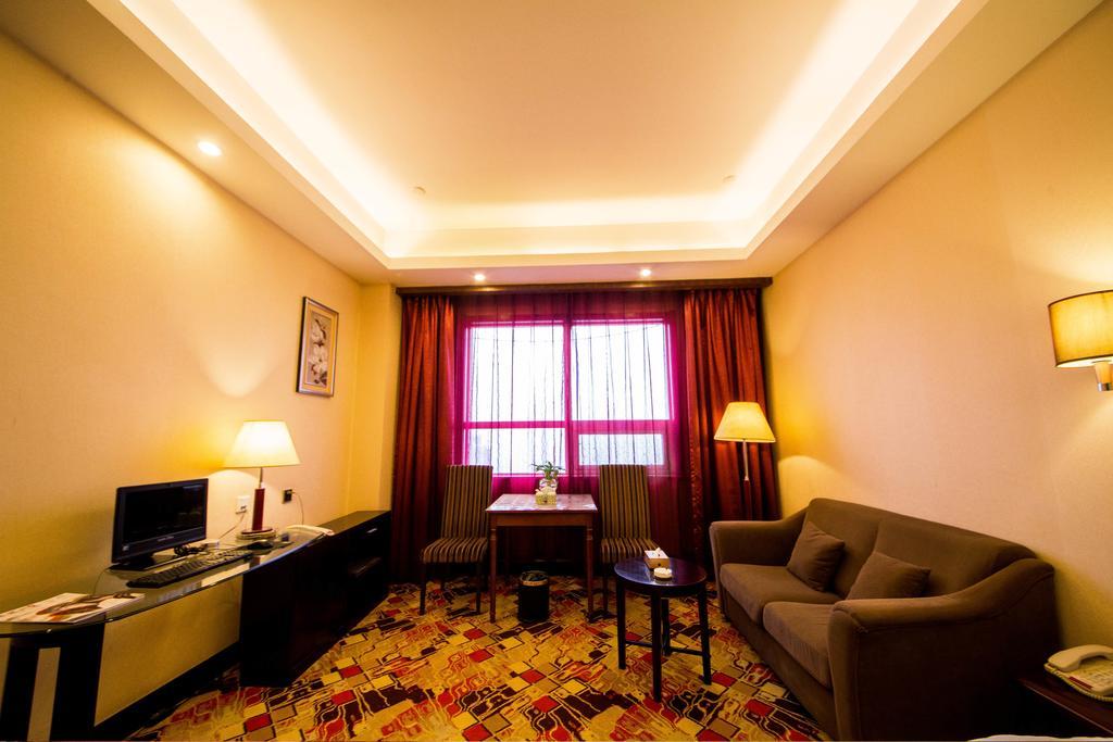 Jingzhou International Hotel Shijiazhuang Exteriör bild