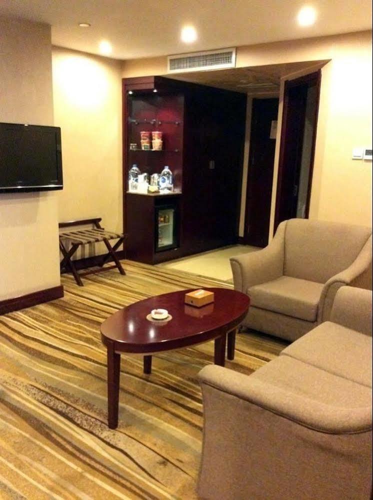 Jingzhou International Hotel Shijiazhuang Exteriör bild